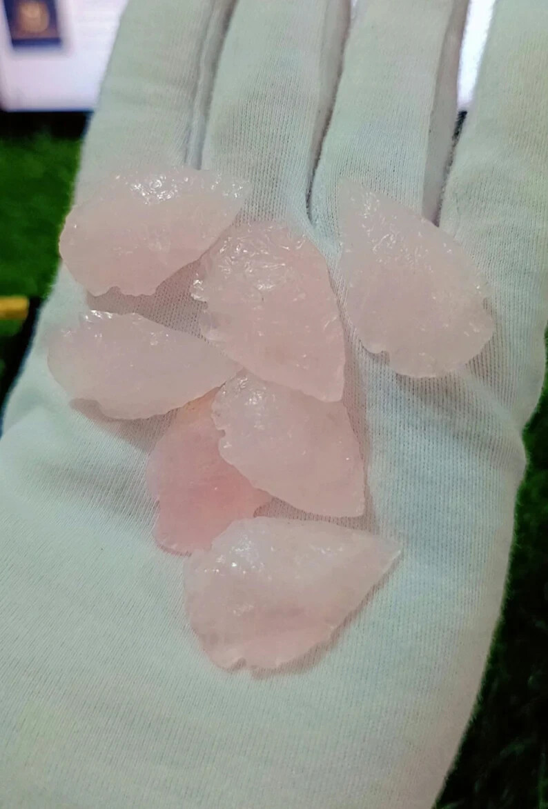 Rose Quartz Arrowhead 1-1.25″ Healing Crystal for Love, Compassion & Peace
