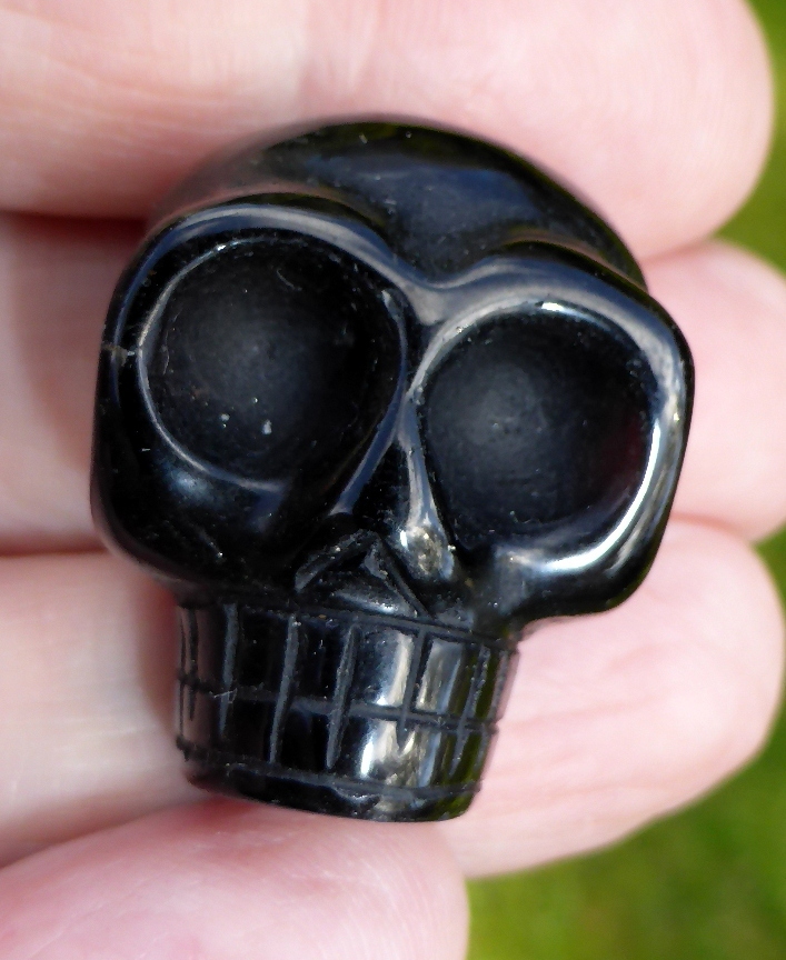 TIBETAN HIGH ALTITUDE BLACK QUARTZ CRYSTAL SINGLE HUMAN SKULL BEAD