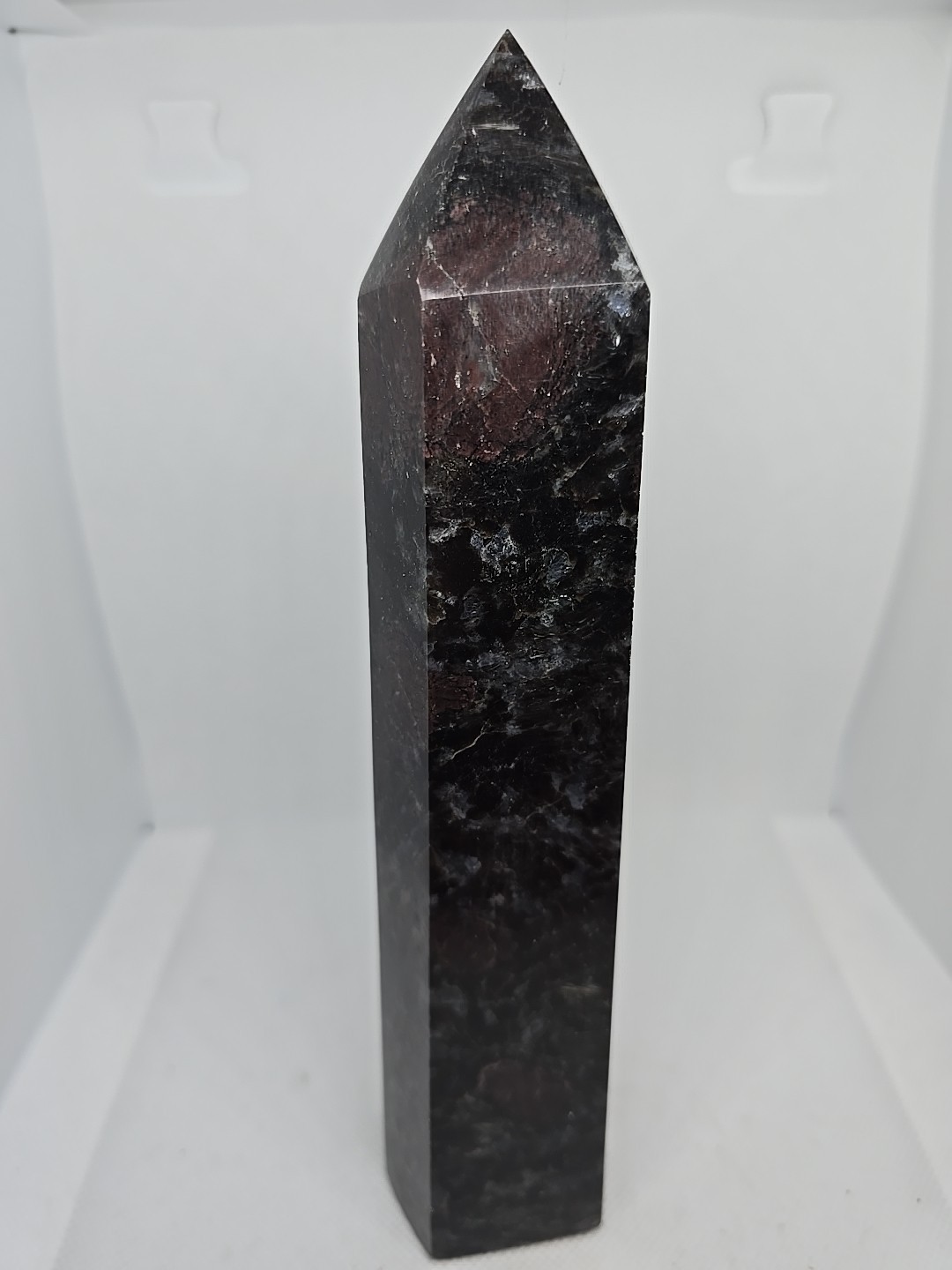 Large Garnet Indigo Gabbro Point Tower Generator