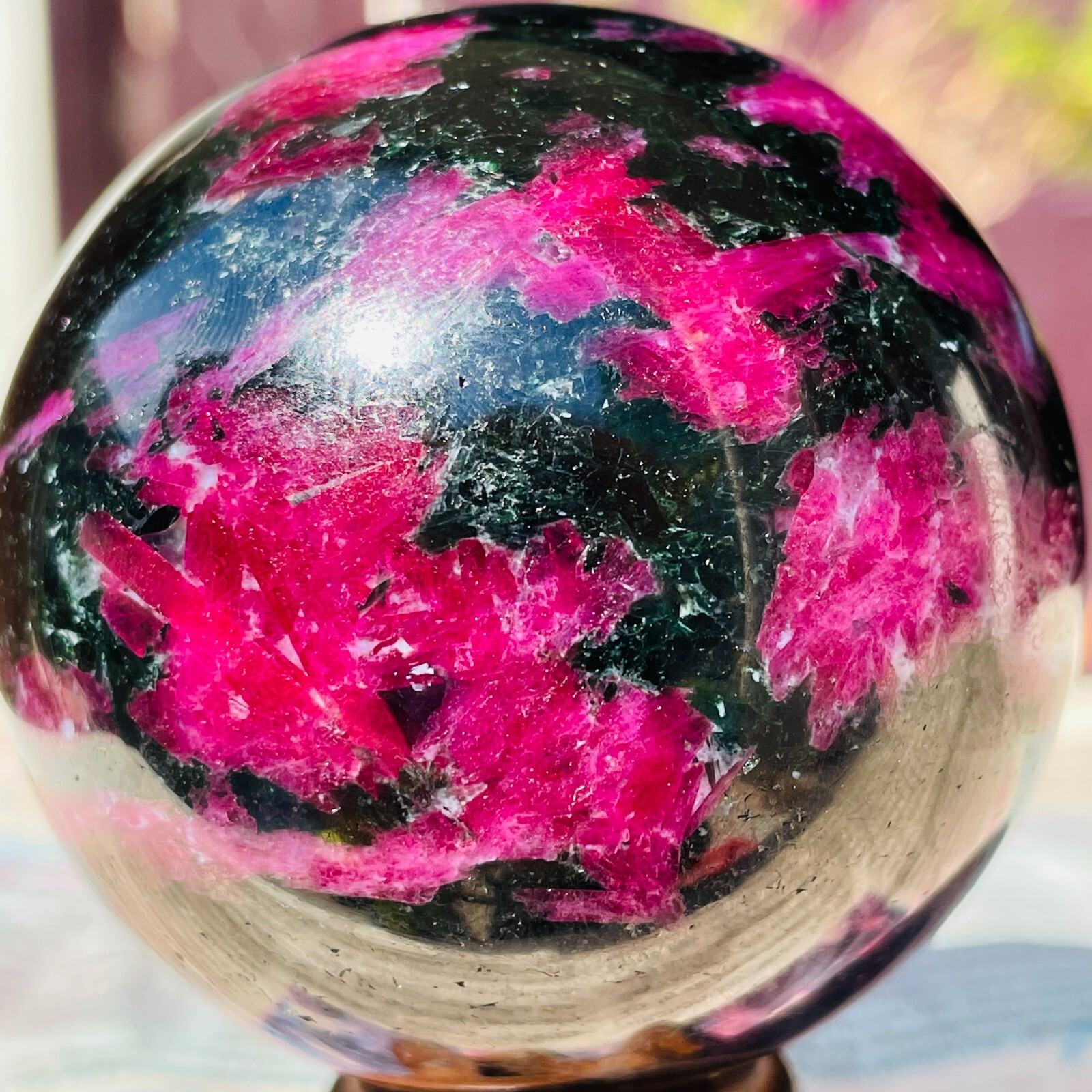 392g Natural Ruby Zoisite Quartz Crystal Gemstone Sphere Ball Specimen Healing