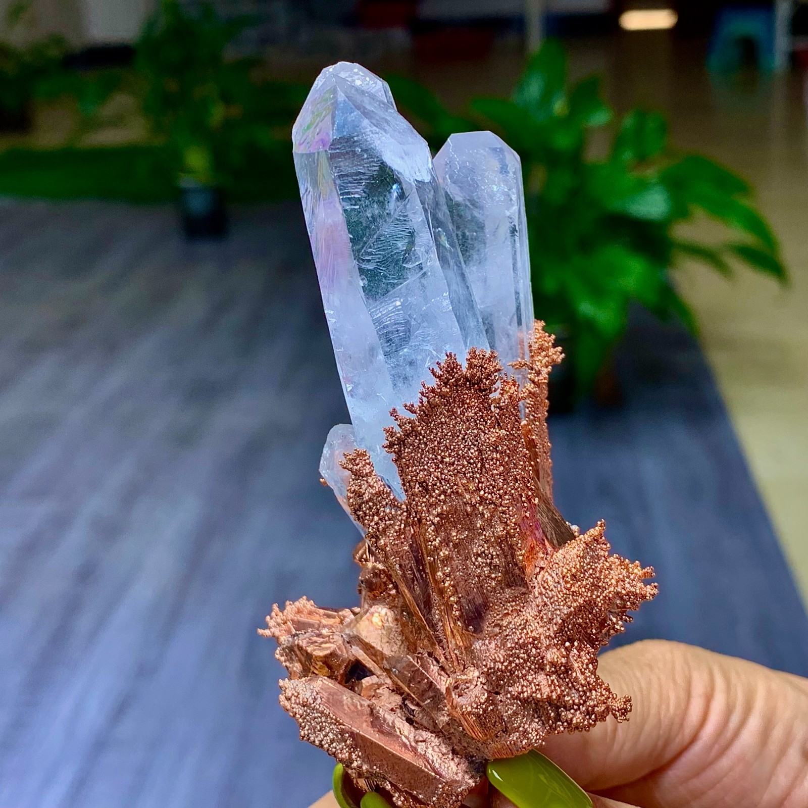 146G Rare iridescent Native Copper with white quartz crystal mineral-symbiosis