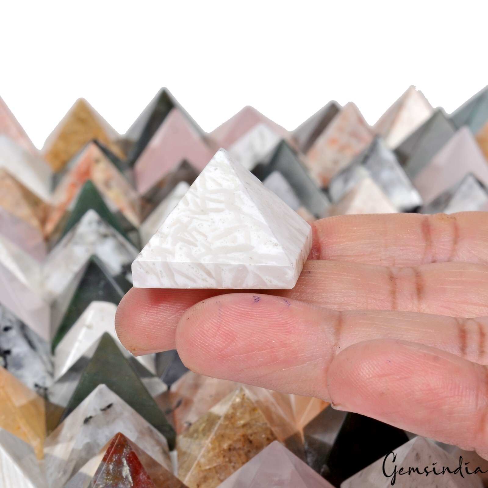100 Pcs Multi Gems Crystal Tiny Pyramid Mineral Chakra Energy Tower Decor Gift