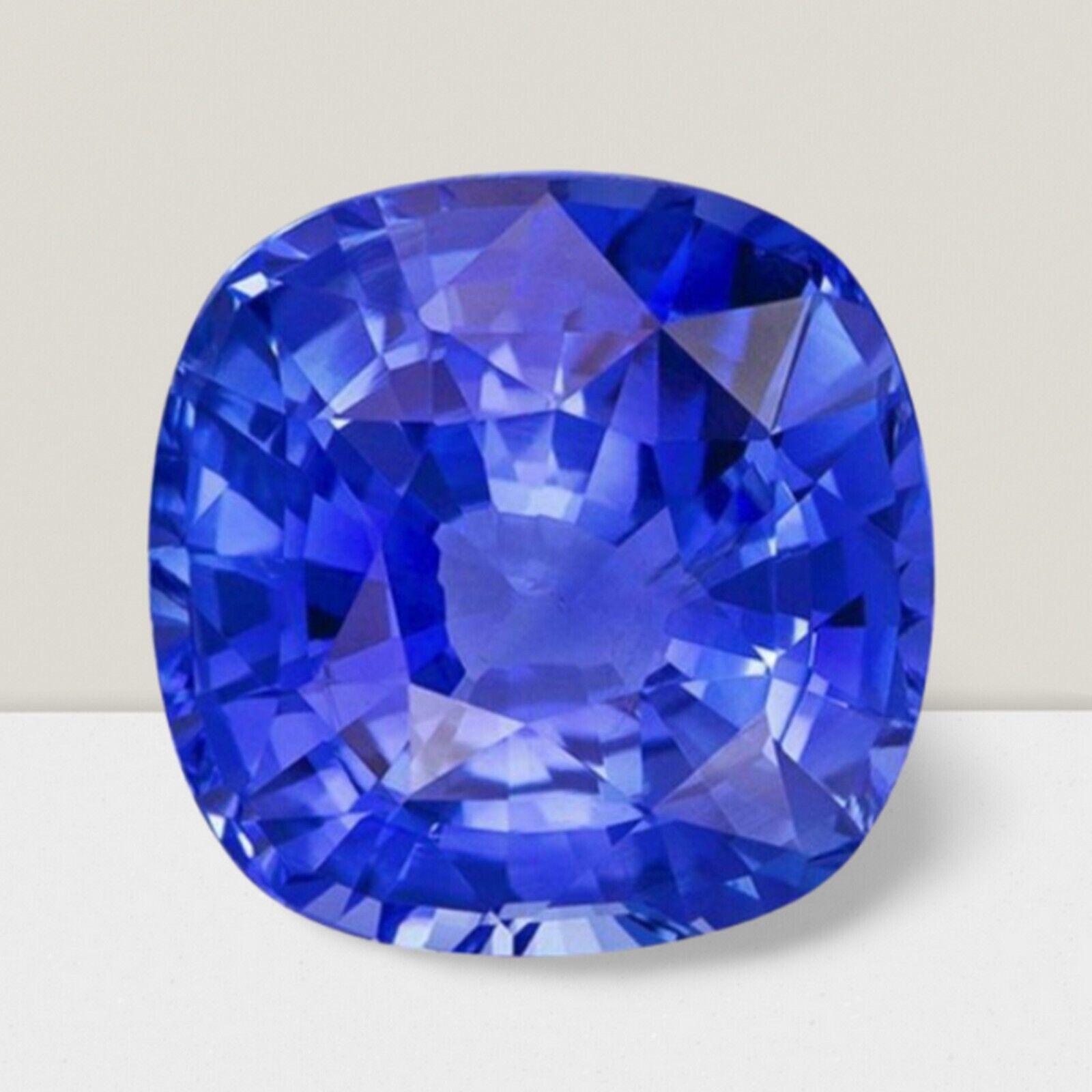 Blue Sapphire Cushion Cut Gemstone 4.2 Cts – 10 mm Flawless Loose Gem