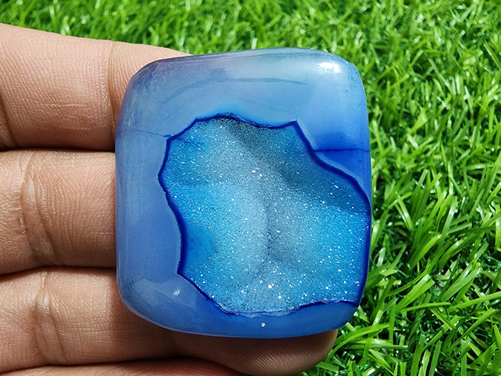 AAA+ Designer Blue Window Druzy Agate 88ct Cushion Shape Loose Gemstone Crystal