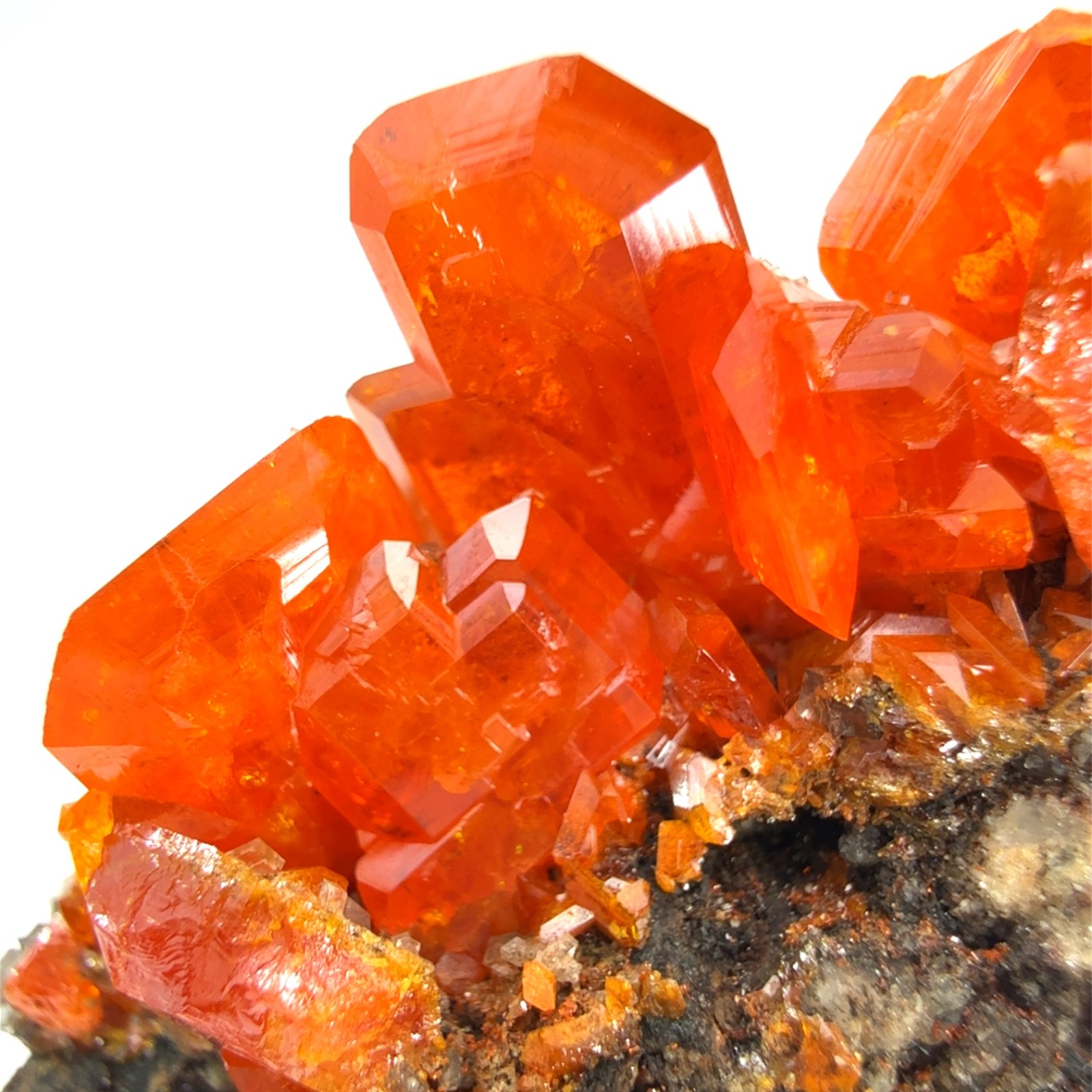 GEM WULFENITE CLUSTER ON MATRIX FROM RED CLOUD MINE, AZ, USA – MINIATURE, 22g