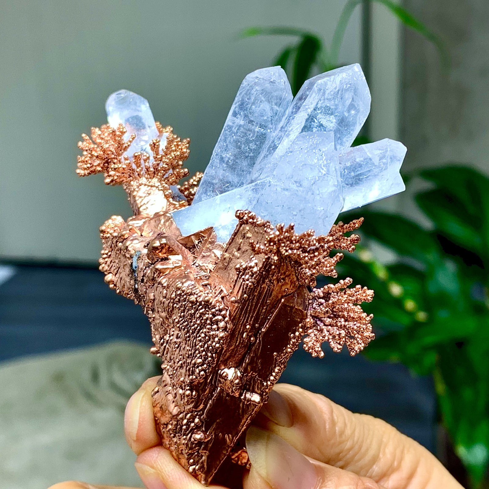 102G Rare!! iridescent Native Copper with white quartz crystal mineral-symbiosis
