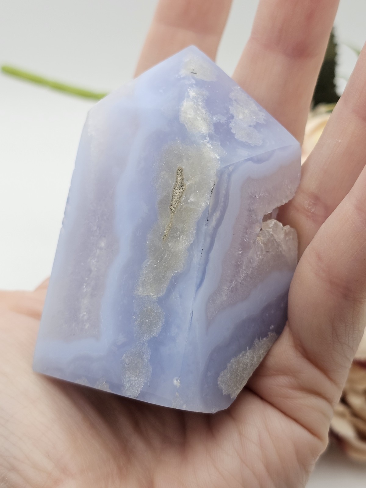 ✨️SALE✨️ Beautiful Blue Lace Agate crystal Point Standing Tower 6.8cm 131g
