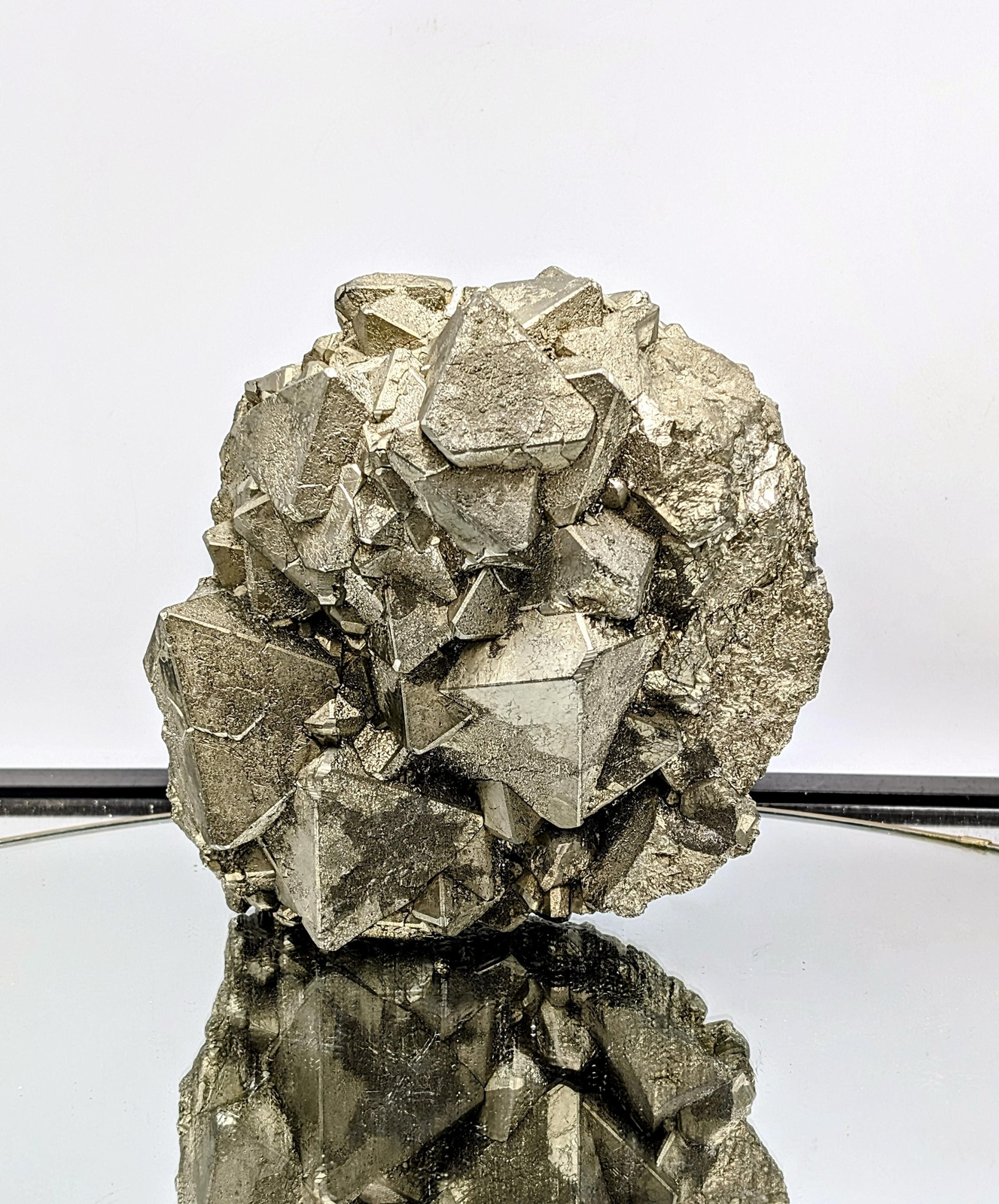 Exceptional very large octahedral Pyrite Crystal – Peru 7.1 KG