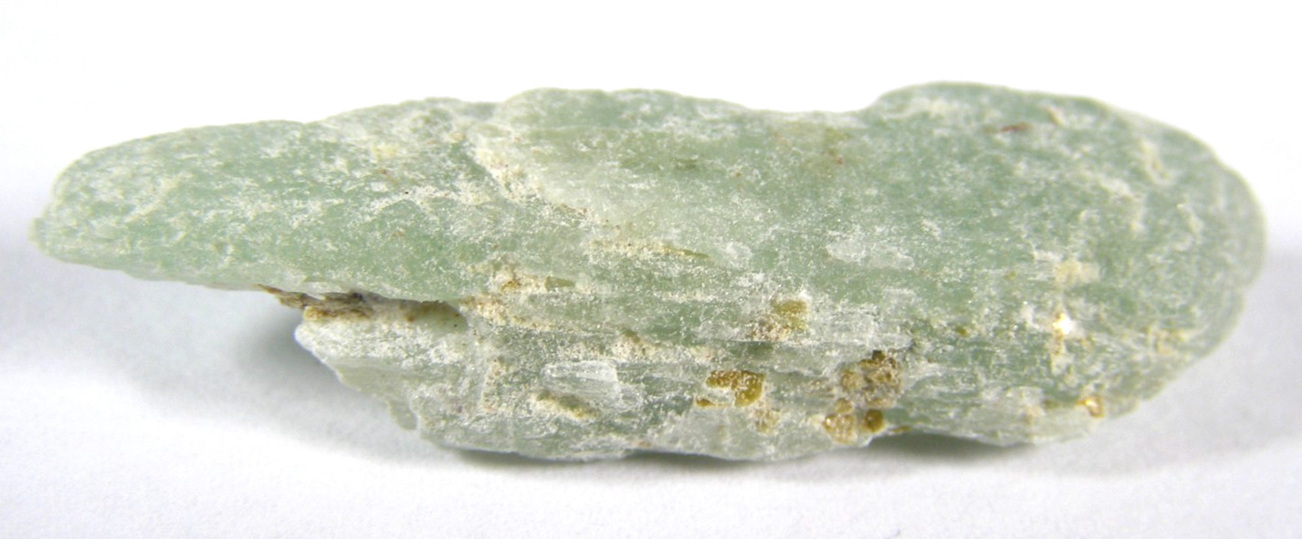SMALL GREEN KYANITE NATURAL CRYSTAL PIECE 3.7 x 1.0 x 0.8 cms 5.85 gms #1*