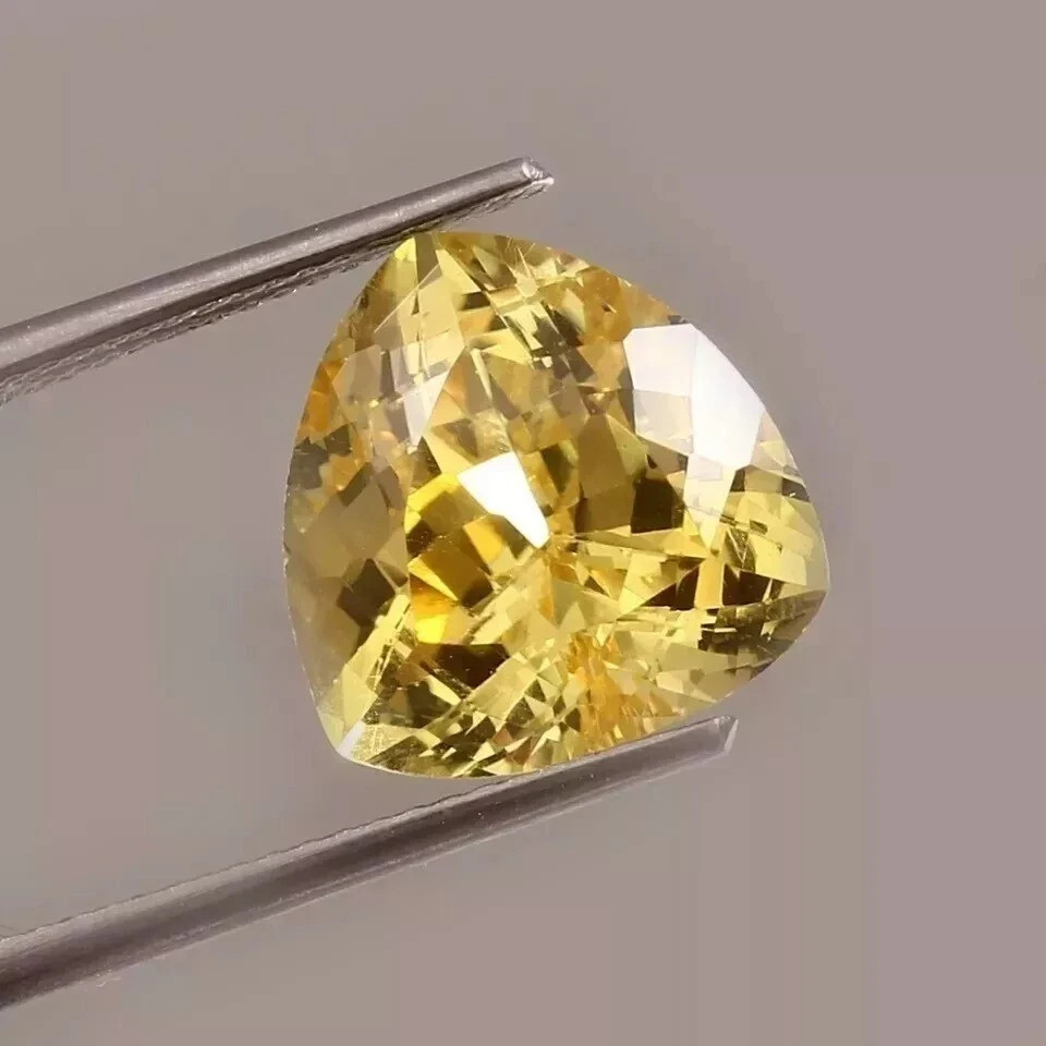 AAA Natural Flawless Ceylon 10 Ct+ Yellow Sapphire Loose Trillion Gemstone Cut