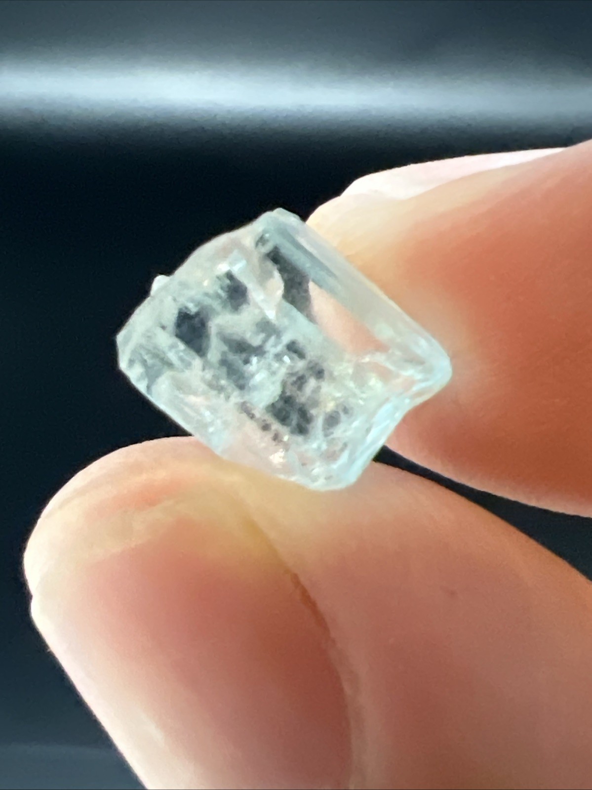 Vanadium Emerald Crystal – Nigeria Green Beryl Eye Clean Terminated -4+ct 1306