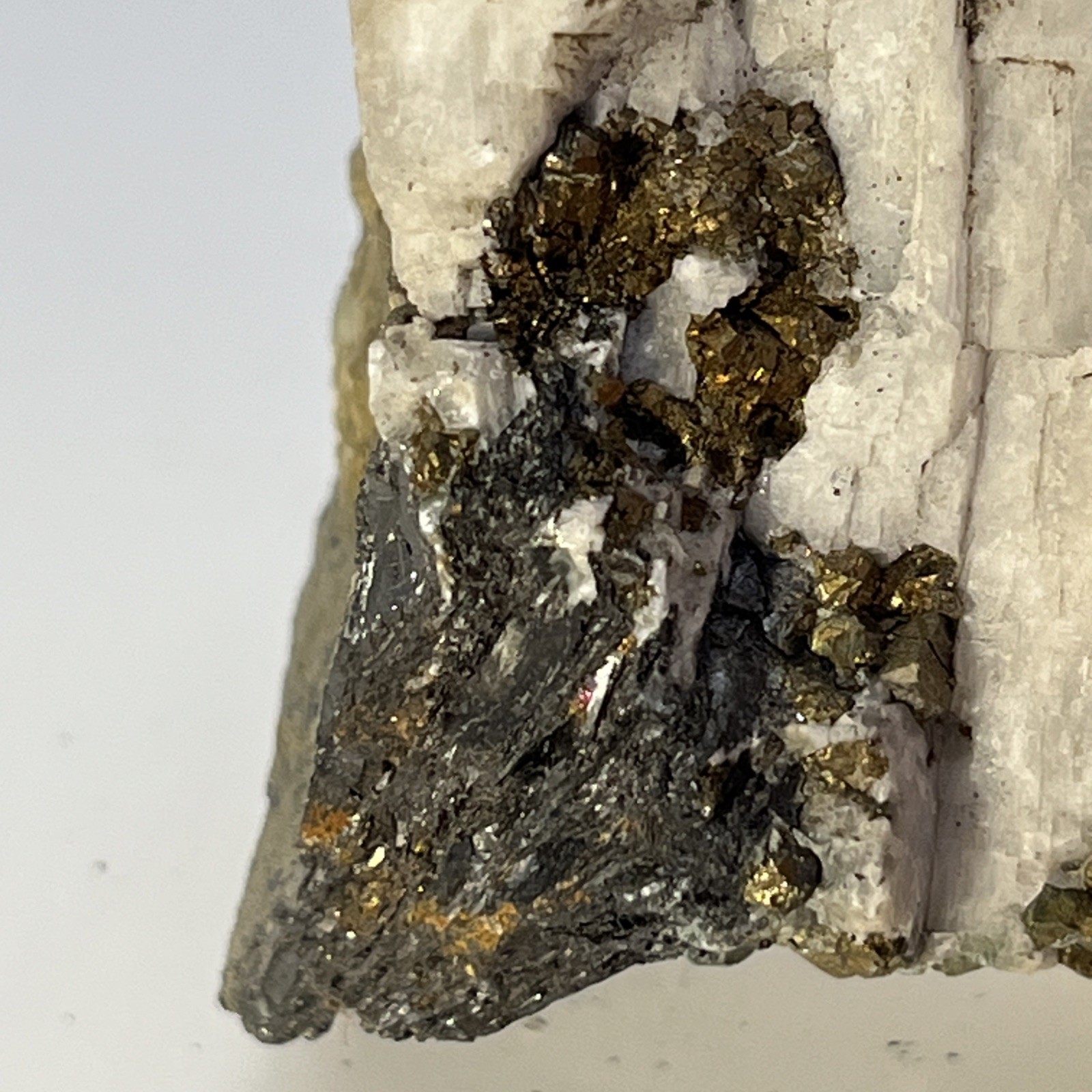 175g Rare Golden Chalcopyrite Iron Pyrite Gemstone Mineral Specimen in Calcite