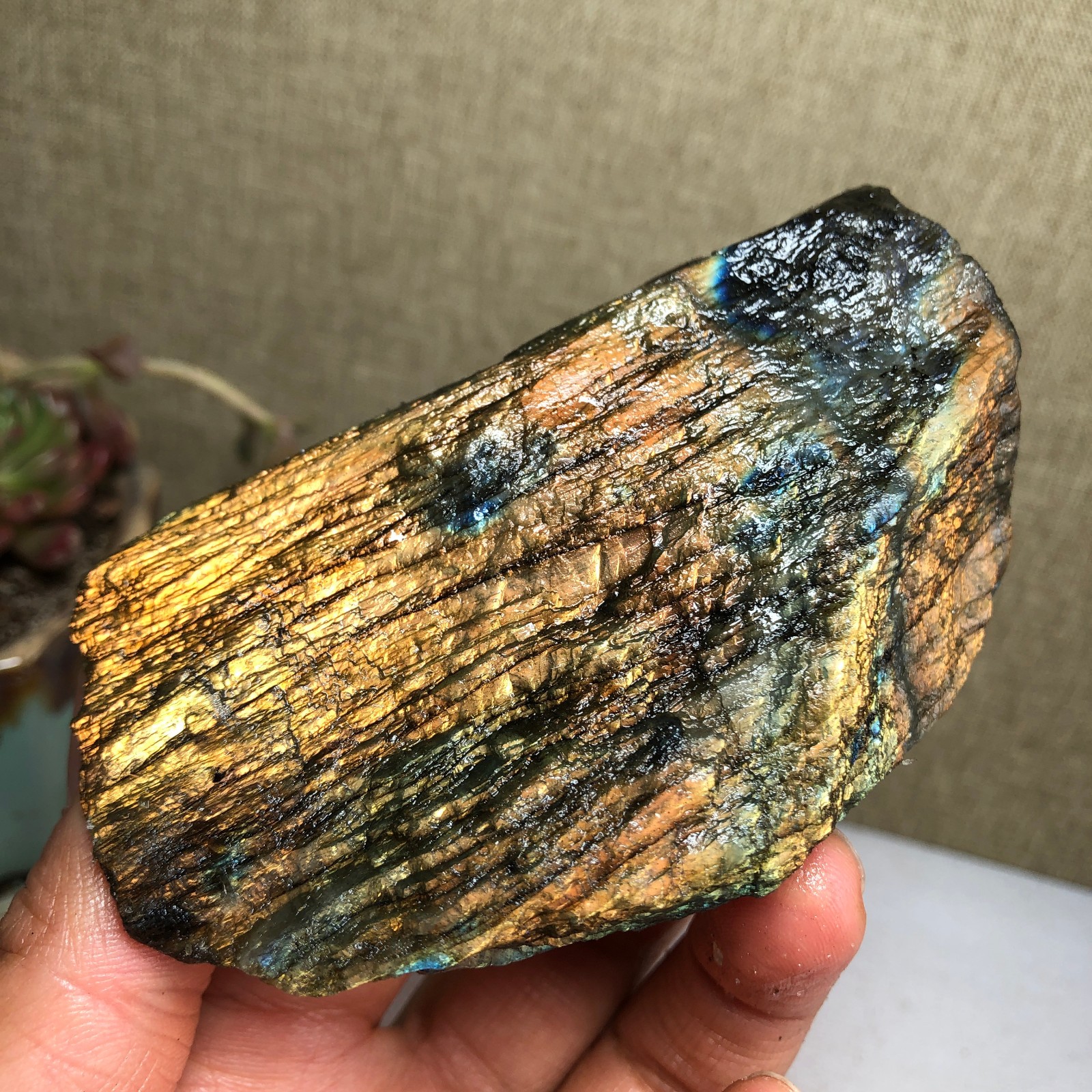 90mm Natural Labradorite Crystal gemstone rough original Specimen 213g A3440