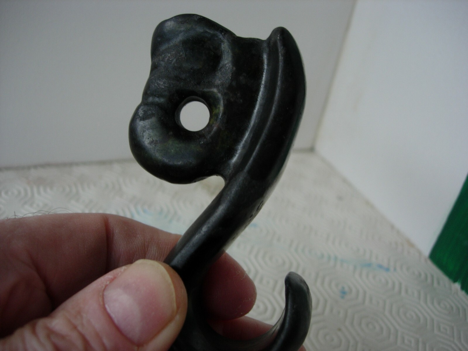 hongshan hook shape thing 98 mm no 1
