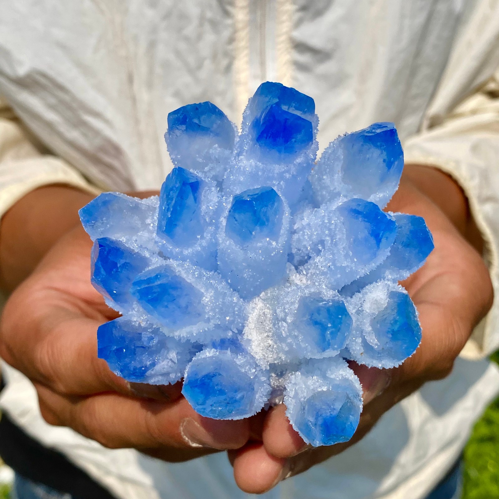 313G New Find blue Phantom Crystal Quartz Cluster Mineral Specimen Healing