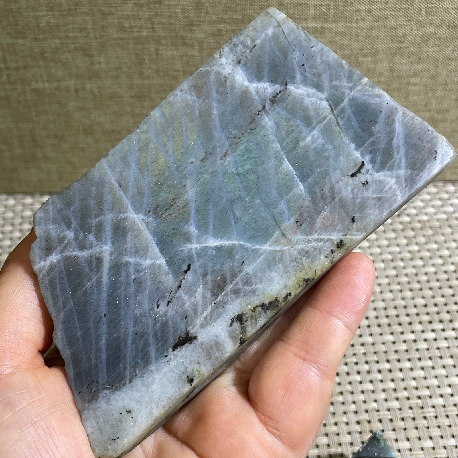 256g Natural multicolor labradorite crystal original stone specimens