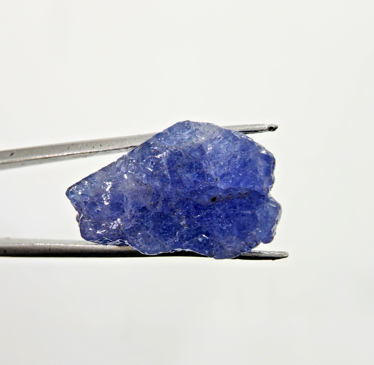 Raw Tanzanite Rough Stone 20 Carat Natural Gem Crystal for Cutting & Carving