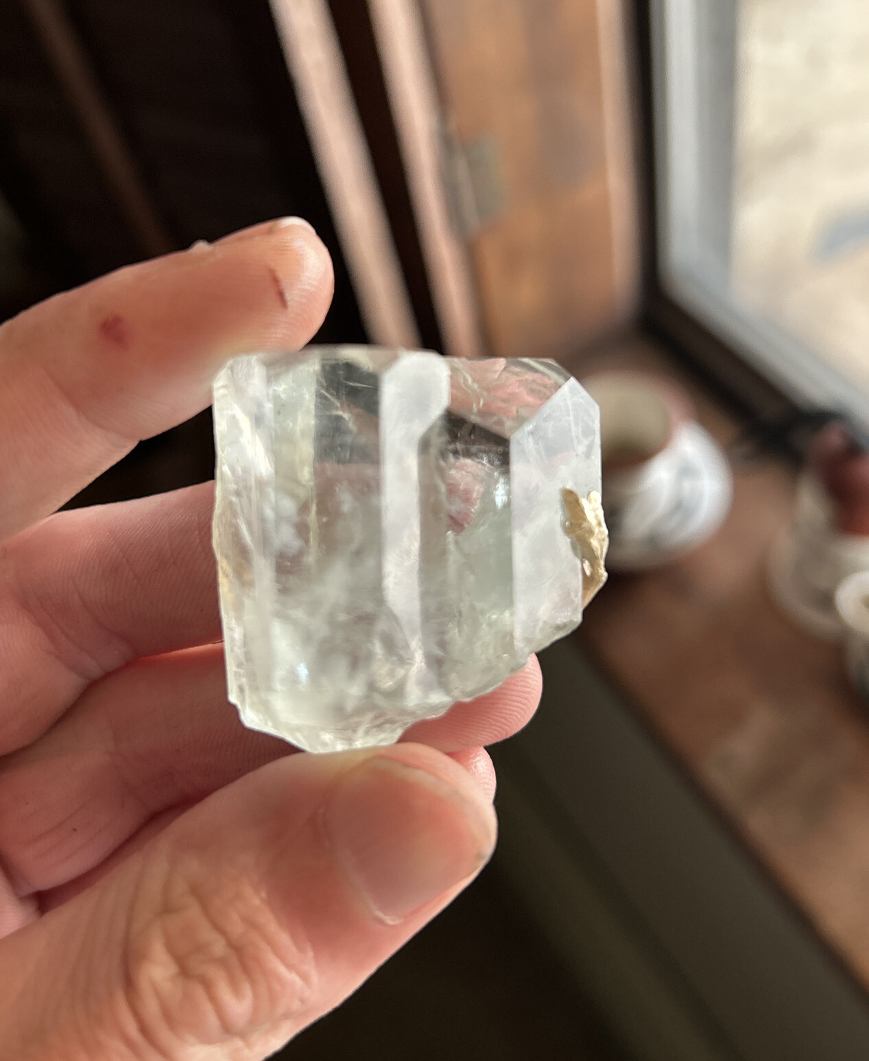 Huge 275 CT Natural Untreated Aquamarine Crystal High Clarity Gemmy Look