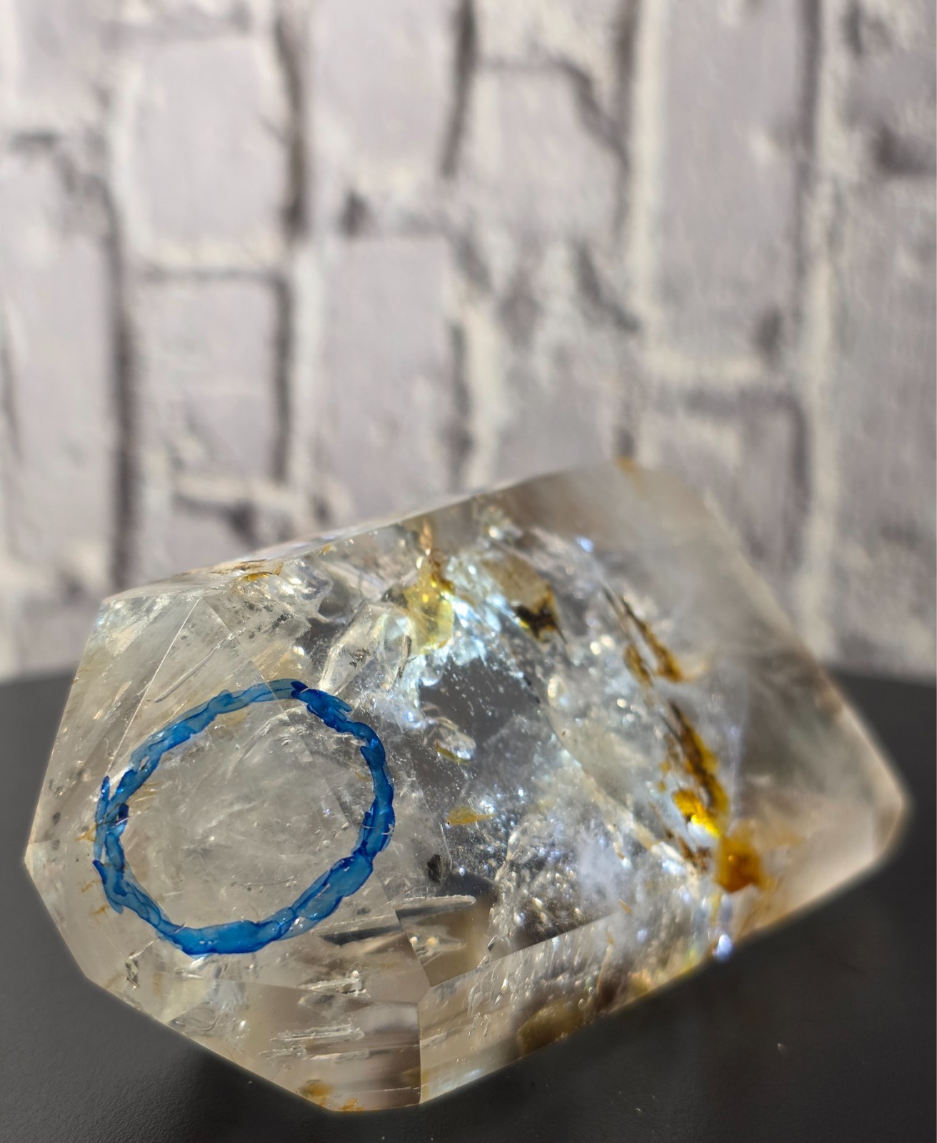 Scenic Enhydro Quartz Moving Bubble Golden Healer Crystal Freeform 264.27g