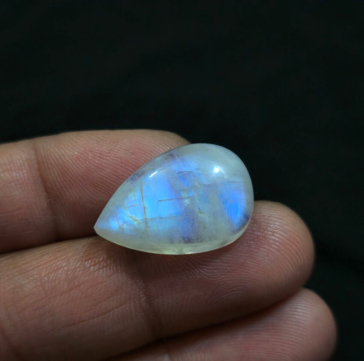 Outstanding Rainbow Moonstone Cabochon 25x17x7.50 mm Loose Gemstone For Jewelry
