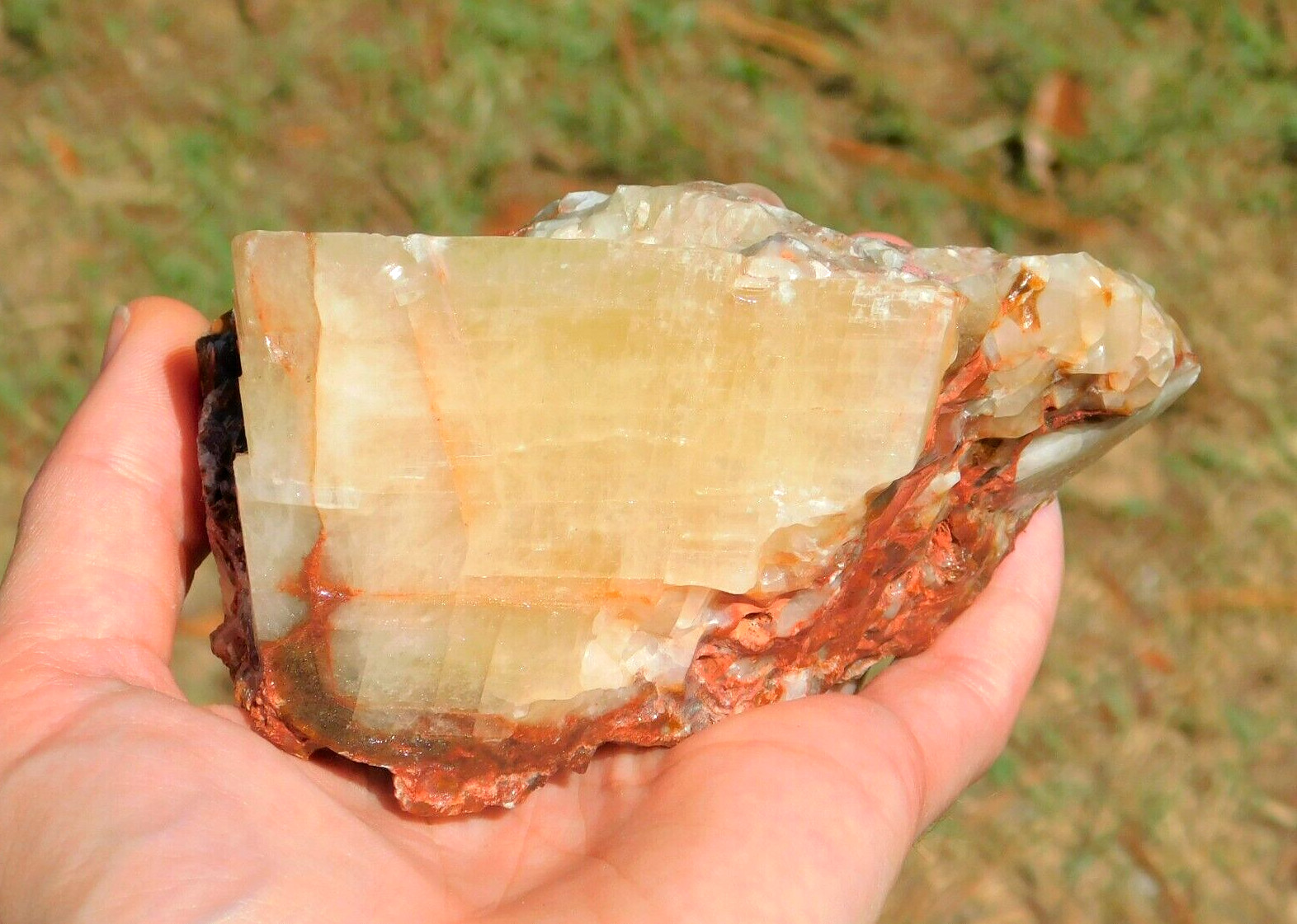 Calcite Natural Tri Color 466g Crystal Energy Healing Meditation Display