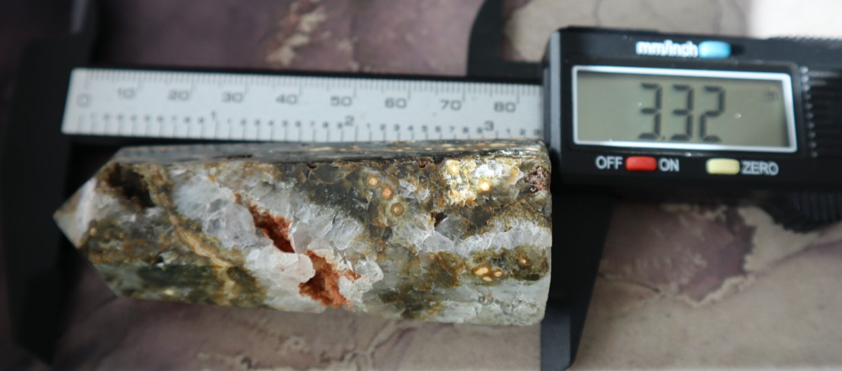 BUBBLE OCEAN JASPER POINT 3.32 INCHES TALL/ 102.3 GRAMS