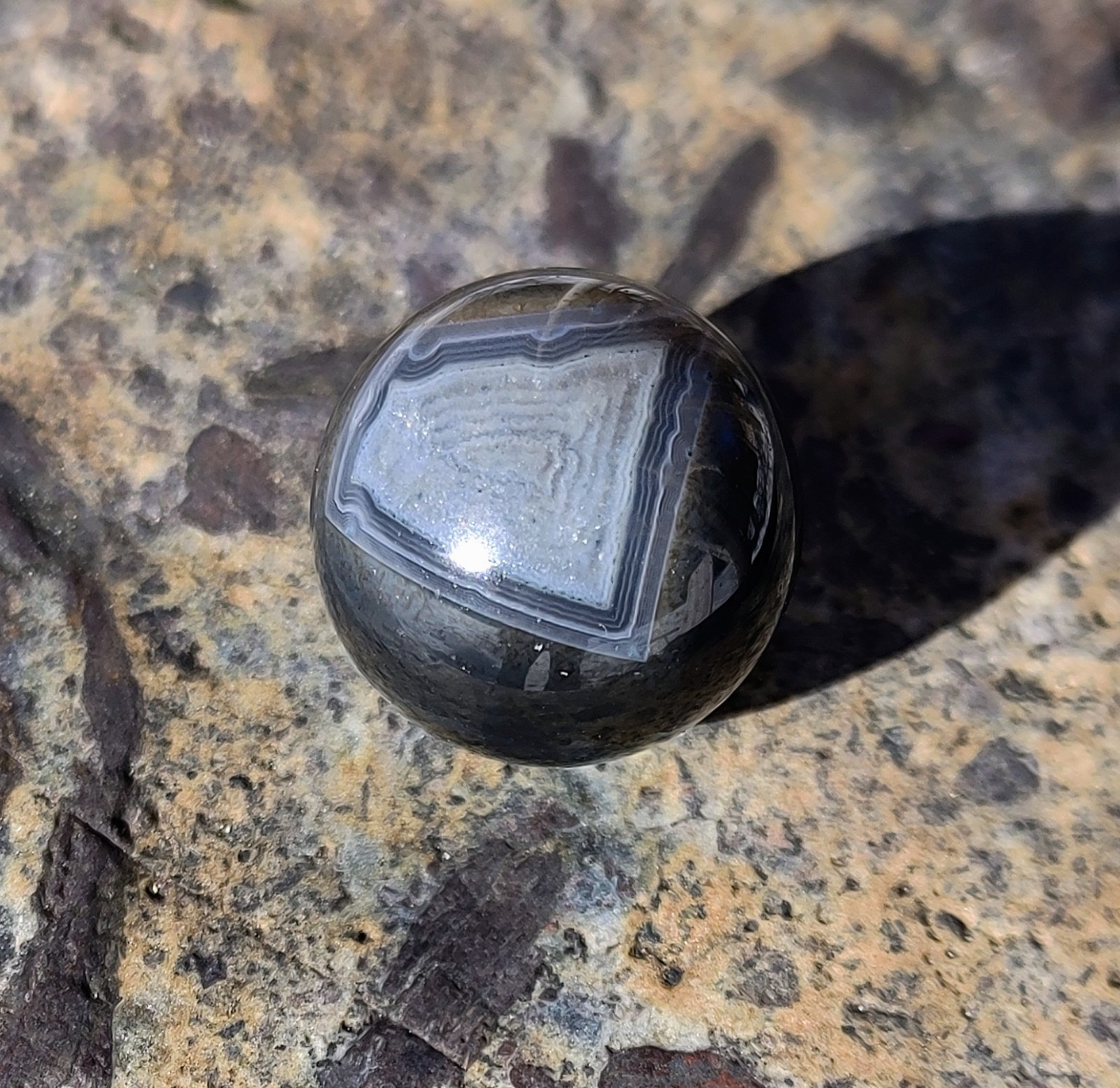 Agate Marble Sphere, Black /White 20mm Madagascar Crystal Agate Marble