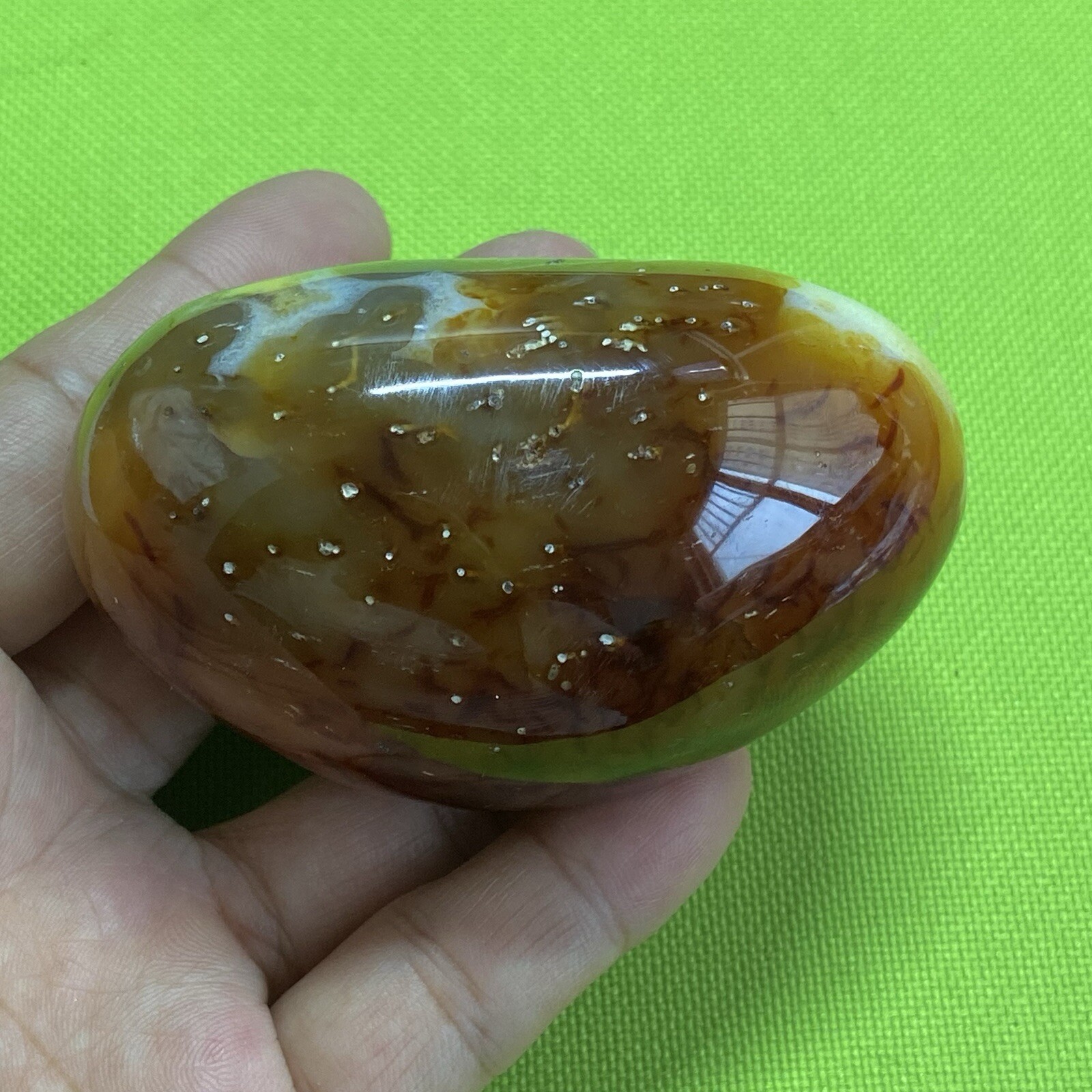 77mm242g Beautiful Patterns Red Agate Carnelian Palm Stone Reiki Crystal Md Y098