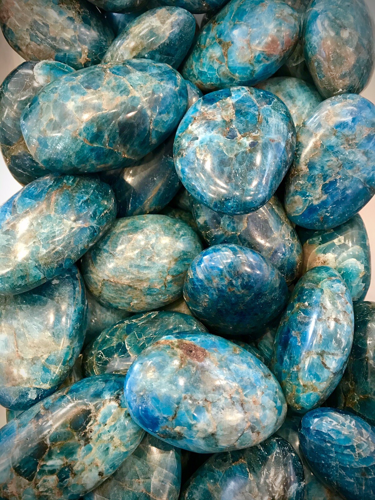 Blue Apatite Crystal Stone Rock Healing Crystals Yoga Reiki Meditation 2″ ZENDA