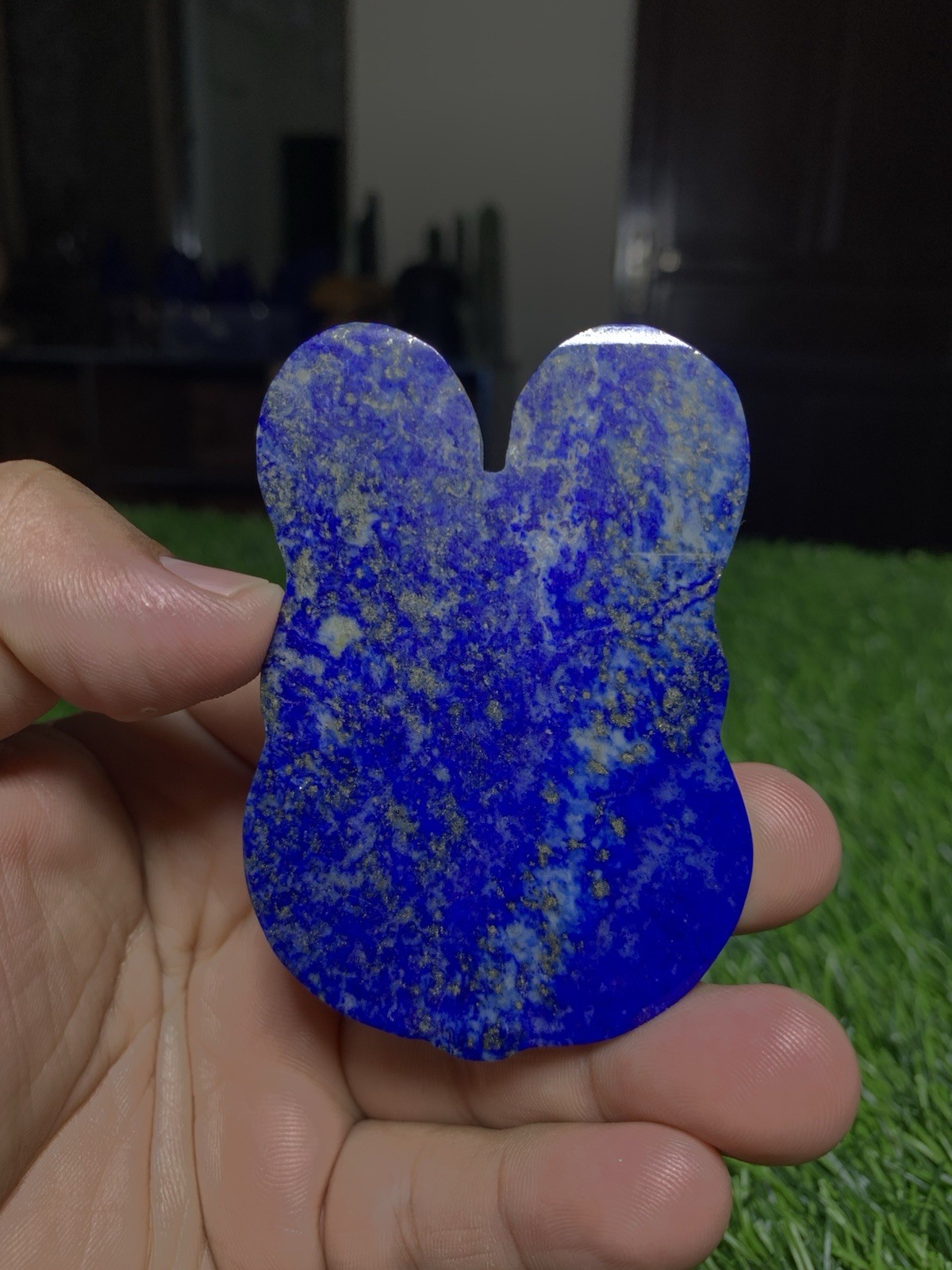 Natural Lapis Lazuli Bunny Carving Flat Pocket Stone Gemstone Rabbit 60g 74mm