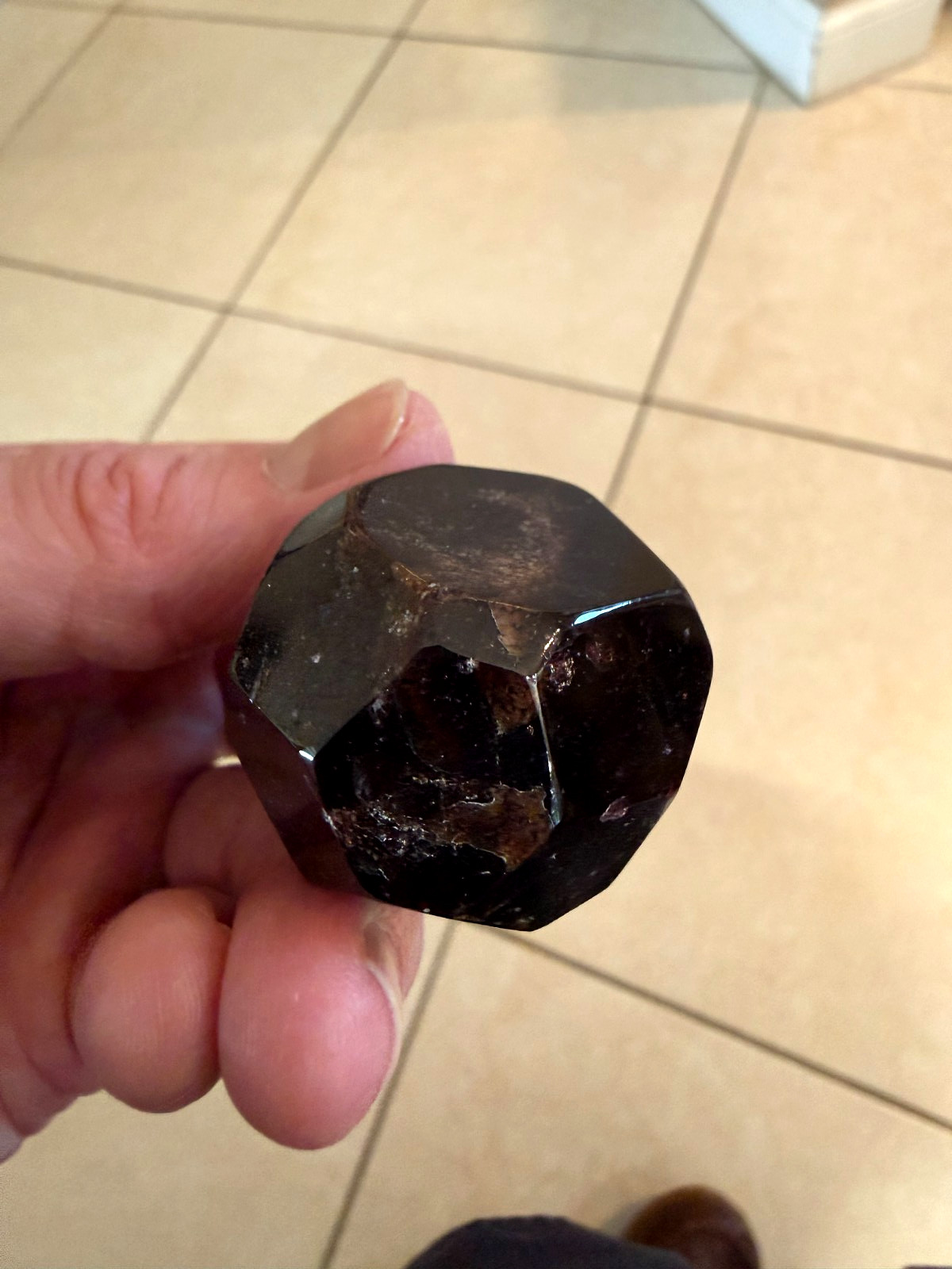 Red Garnet Crystal Gemstone Trapezohedron Carved Shaped Specimen 008