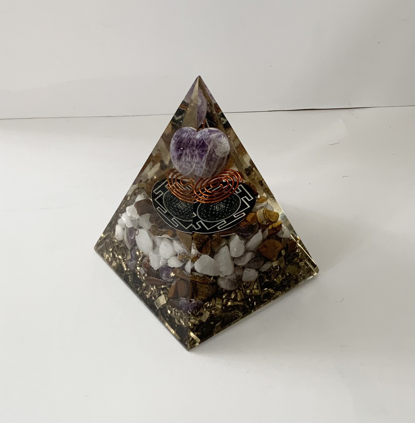 Crystal Gem Pyramid Meditation Healing Home Office Art Decor Figurine Orgonite