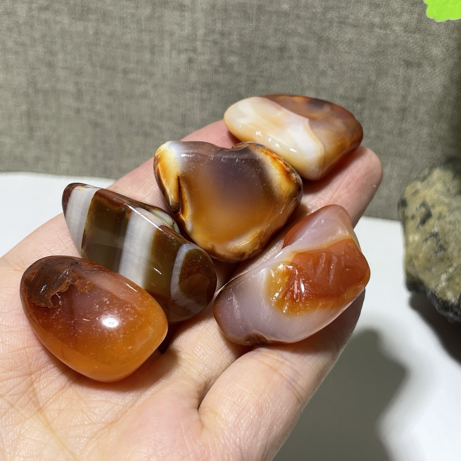 WOW!! 100% Natural Red Agate quartz crystal Chunk Specimen Healing 65g h7712