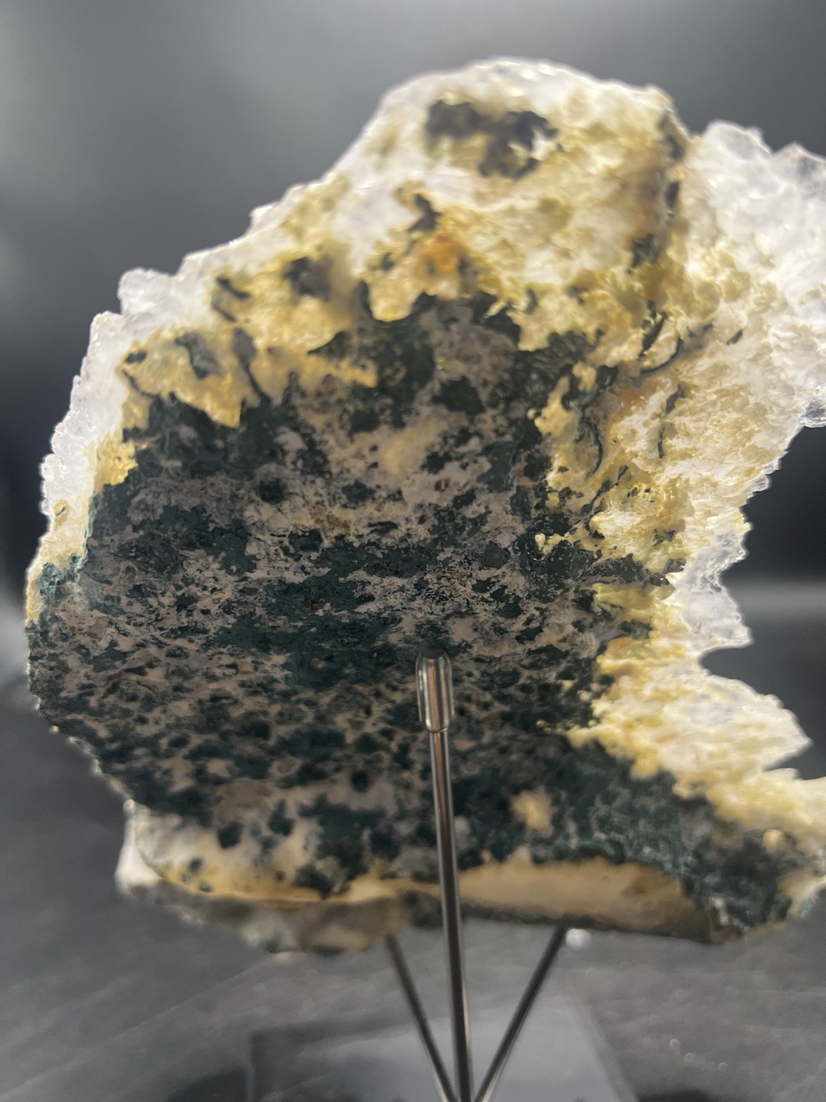 Large Natural 1.3 LB Multicolor Zeolite W/ Stand!Crystals ,Minerals,Home Decor