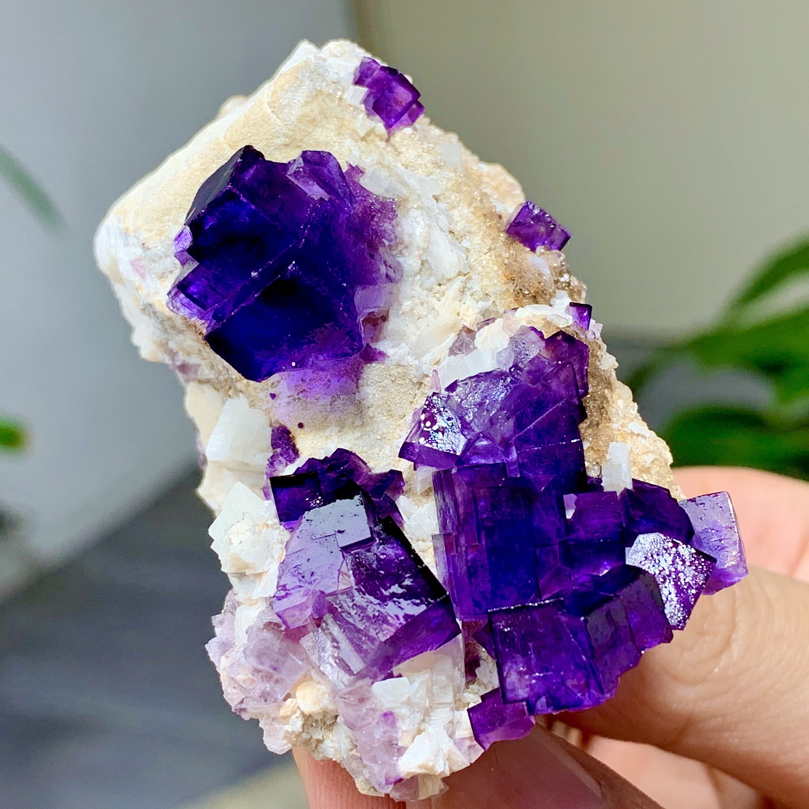 100G Natural Yaogangxian Step-type Purple Fluorite High Quality Collectibles