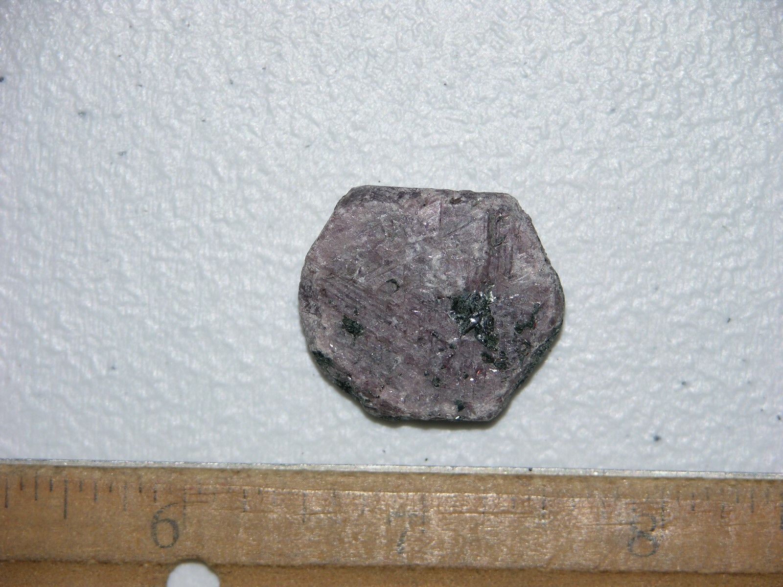 Ruby Recorder Crystal natural red ruby Madagascar 1 x 1 inch R2